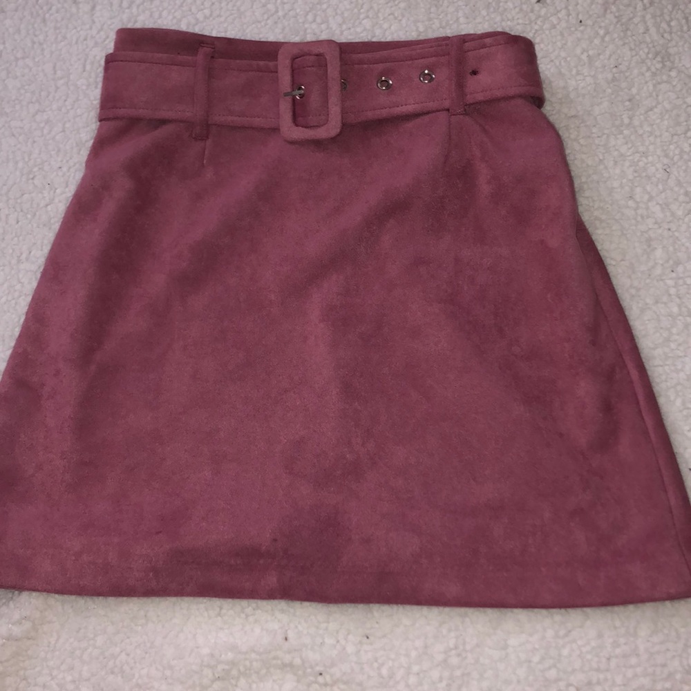 Pink belted skirt